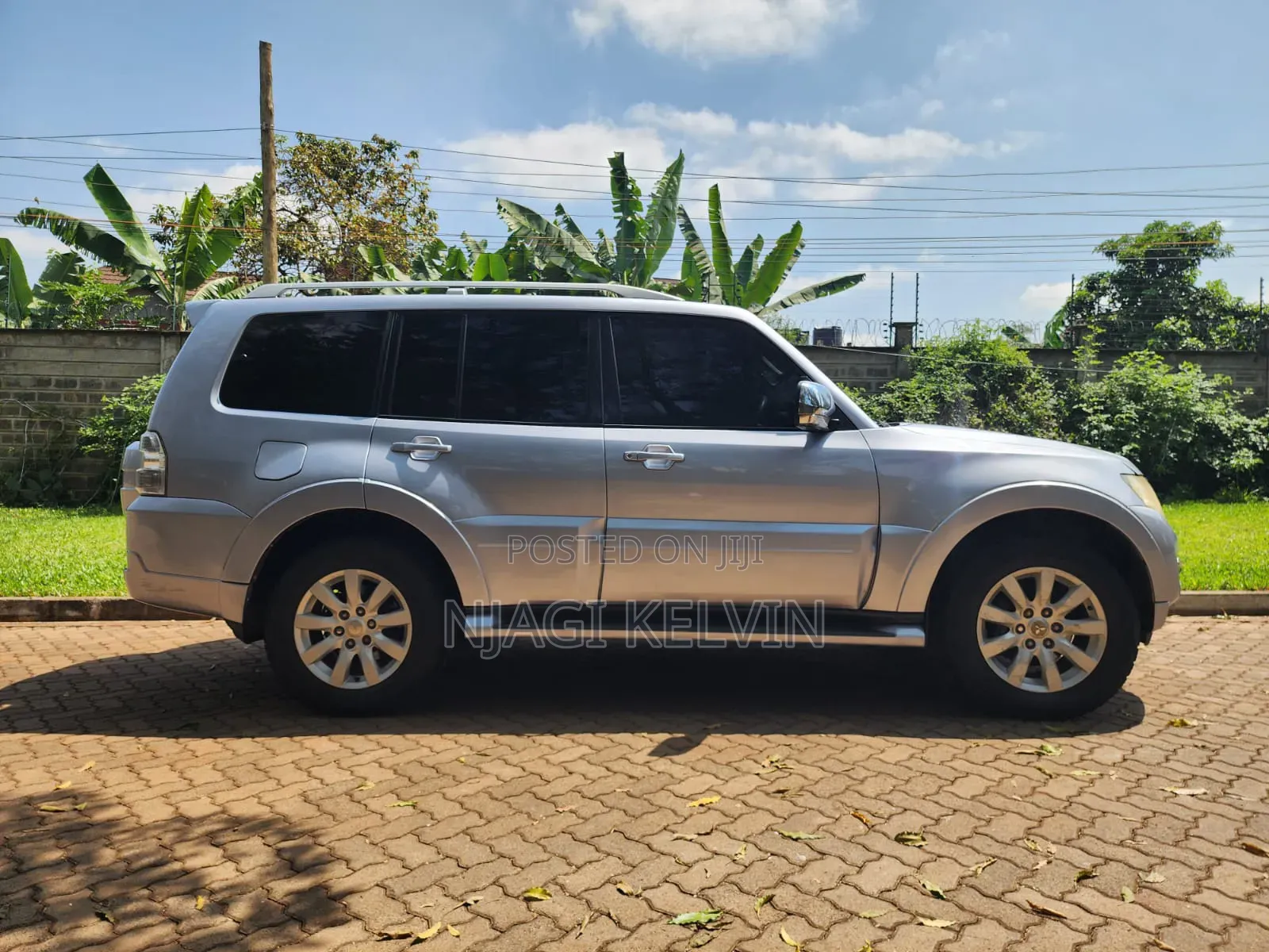 Mitsubishi Pajero 3.2 Di-Dc GLS 2010 Silver