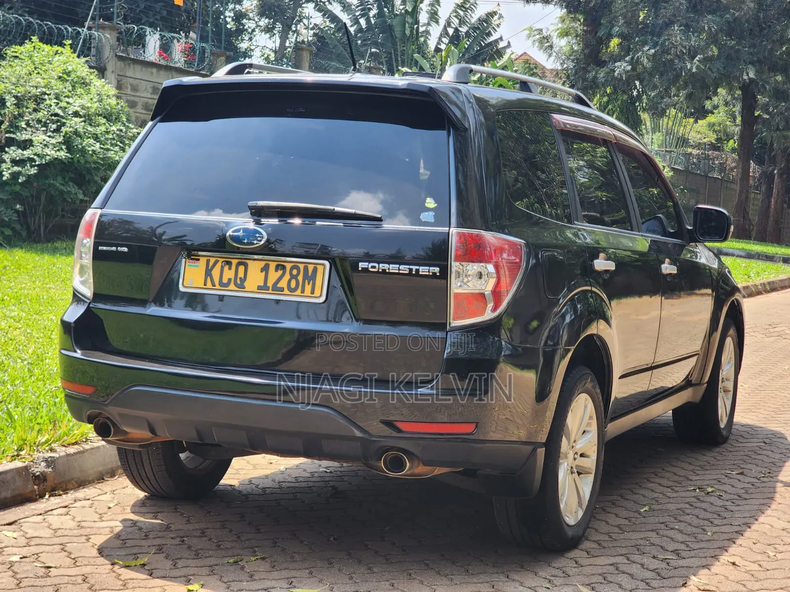 Subaru Forester 2011 Black