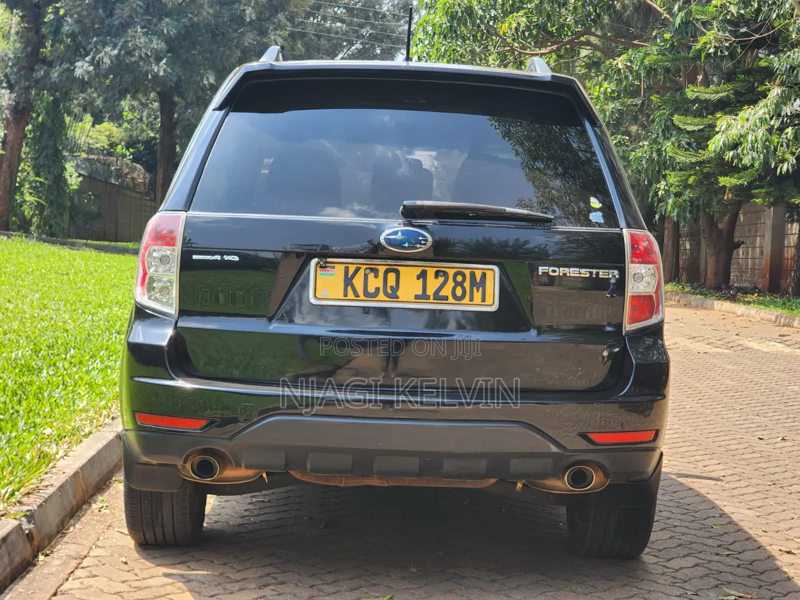 Subaru Forester 2011 Black