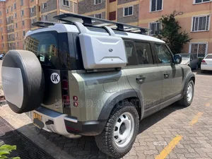 Land Rover Defender 2020 Green