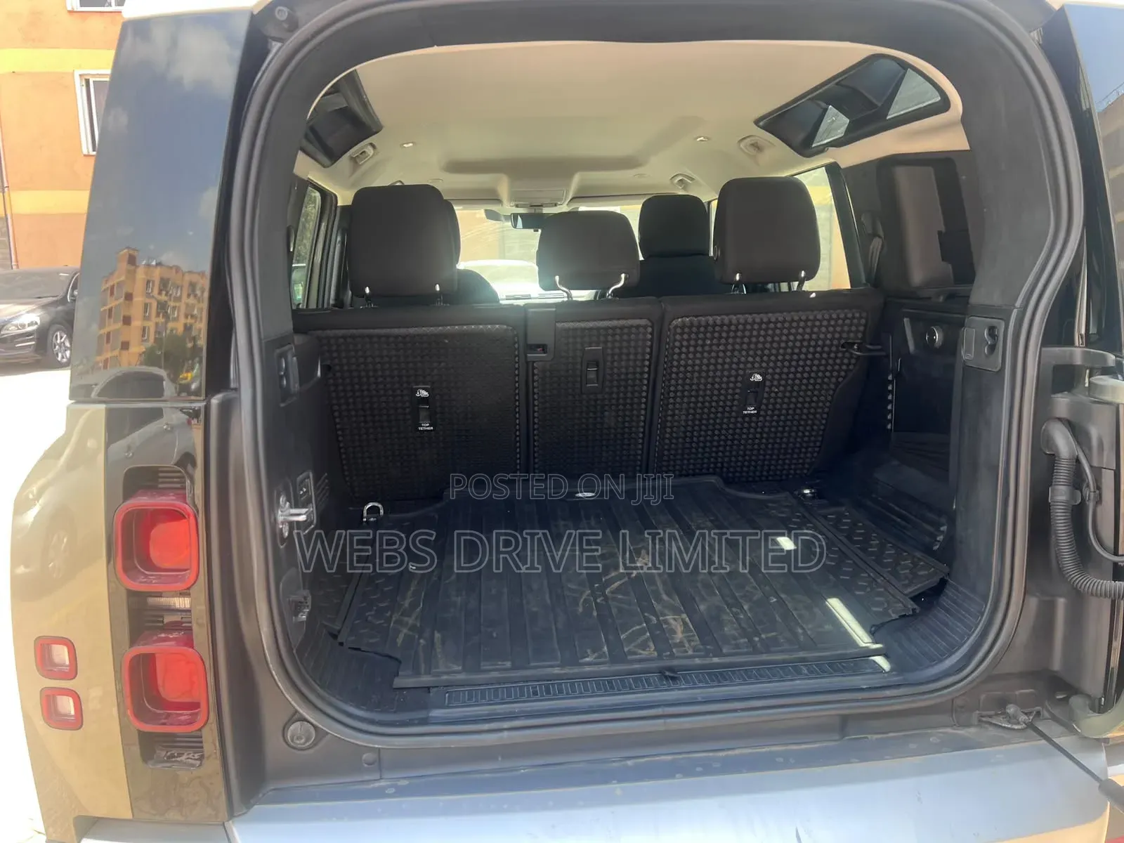 Land Rover Defender 2020 Green