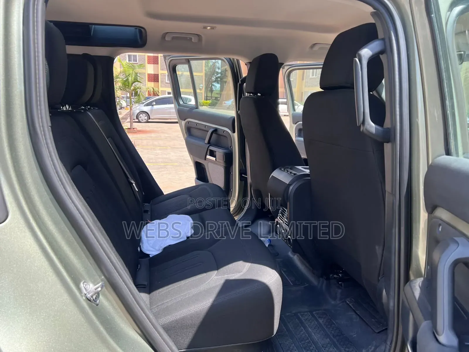 Land Rover Defender 2020 Green