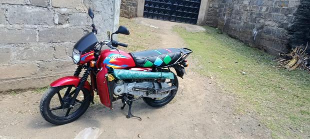 Bajaj Boxer 150 UG 2025 Red - thumbnail 2