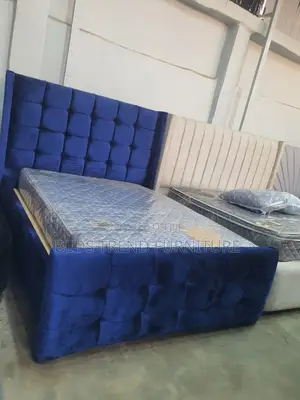 5 by 6 Blue Chester Bed Tufted