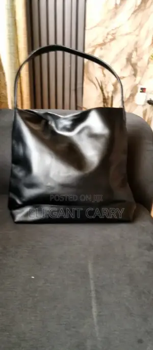 Ladies Handbags In Different Color,Type And Size