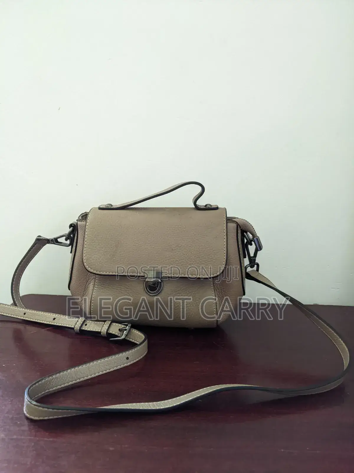 Ladies Handbags In Different Color,Type And Size