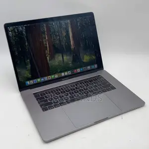Laptop Apple MacBook Pro 2019 32GB Intel Core i9 SSD 2T