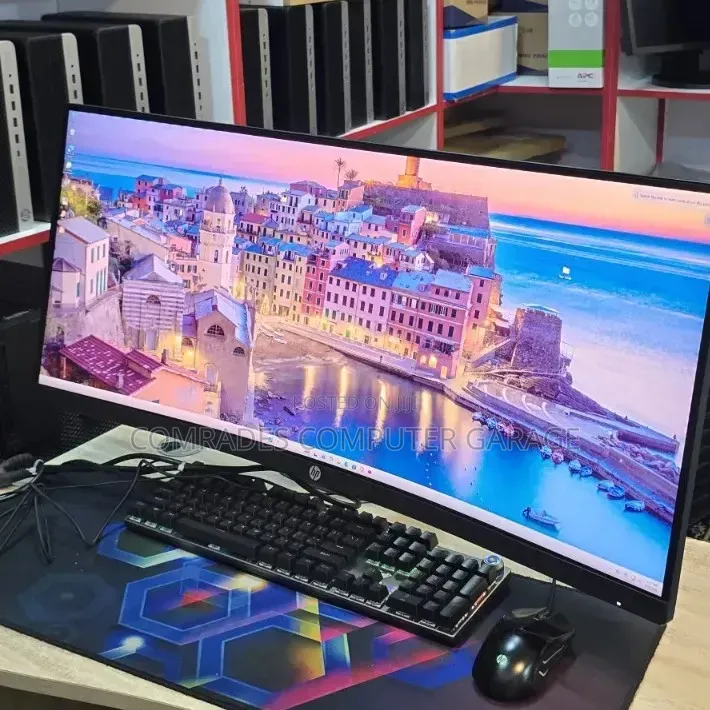 Hp 34-Inch Curved Monitor With Gaming Arm