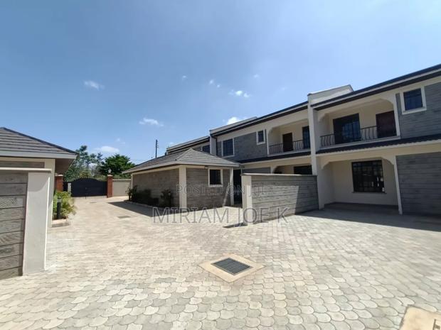 4bdrm Townhouse / Terrace in Mugutha, Kimbo for rent