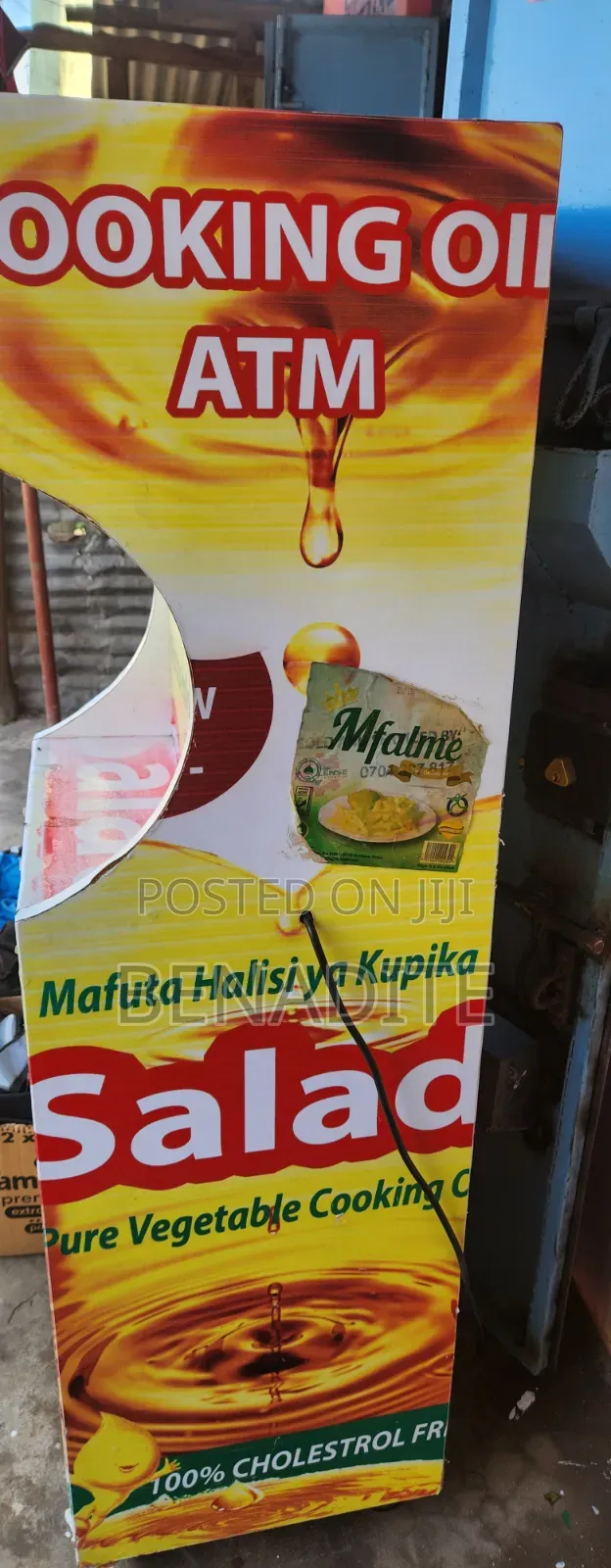 Salad (Cooking Oil Dispenser Machine)