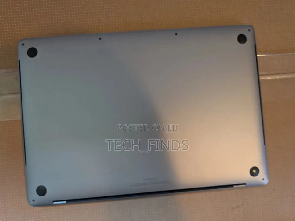 Laptop Apple MacBook Pro 2019 32GB Intel Core i7 SSD 512GB