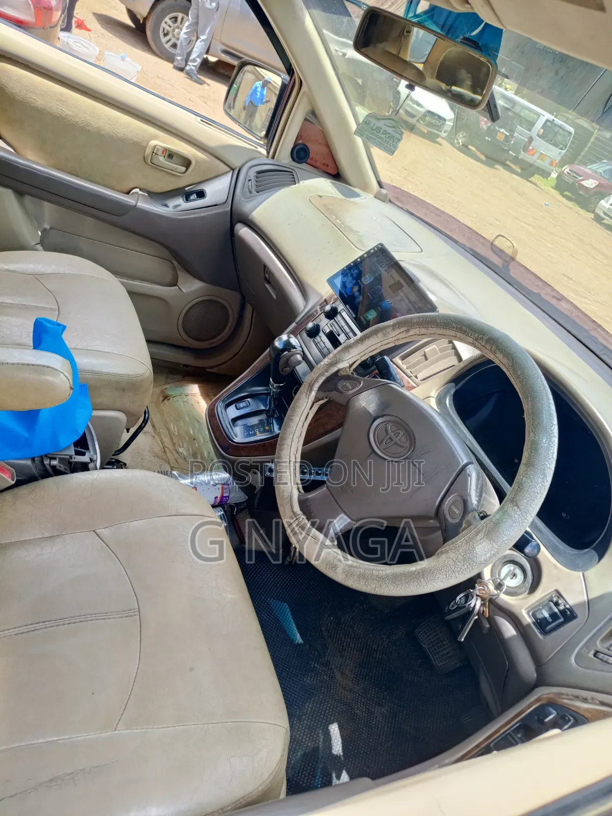 Toyota Harrier 2002 Beige