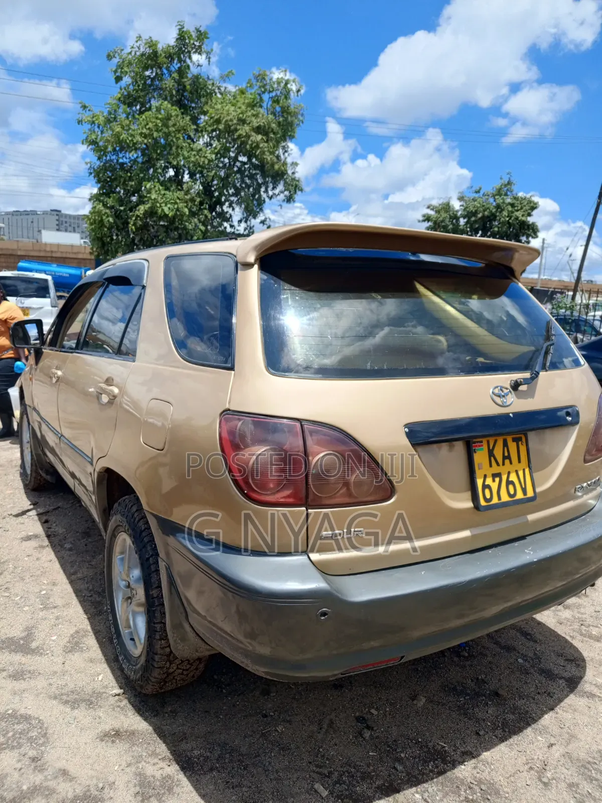 Toyota Harrier 2002 Beige