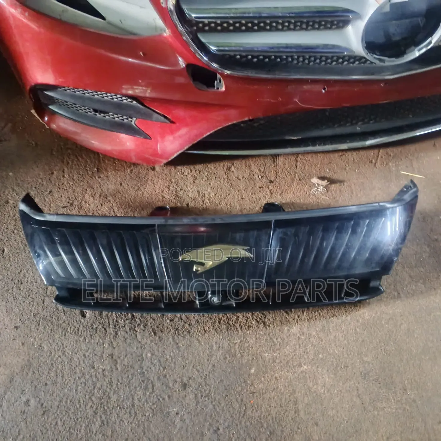 Harrier 2015 Grill