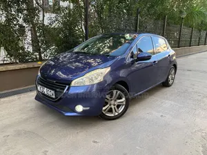 Peugeot 208 2014 Blue