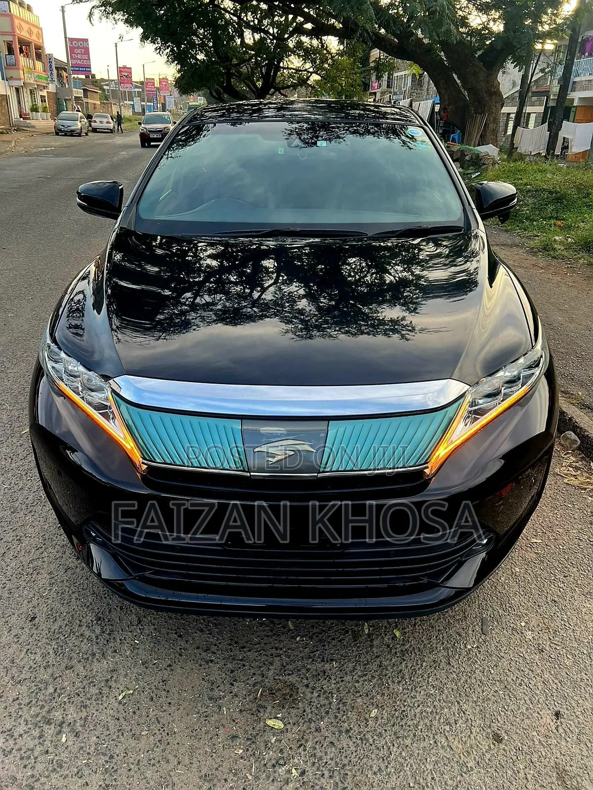 Toyota Harrier 2.0 2019 Black