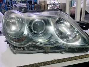 Mark X 2008 Zenon Headlight