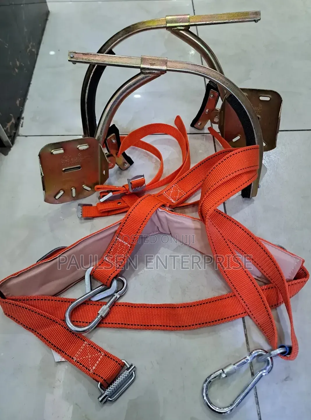 Adjustable Concrete Climbers With Fall Protection Belt