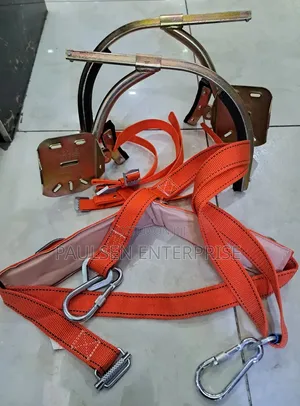 Adjustable Concrete Climbers With Fall Protection Belt