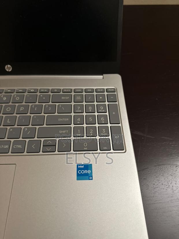 Laptop HP 15 8GB Intel Core i3 SSD 500GB - thumbnail 3