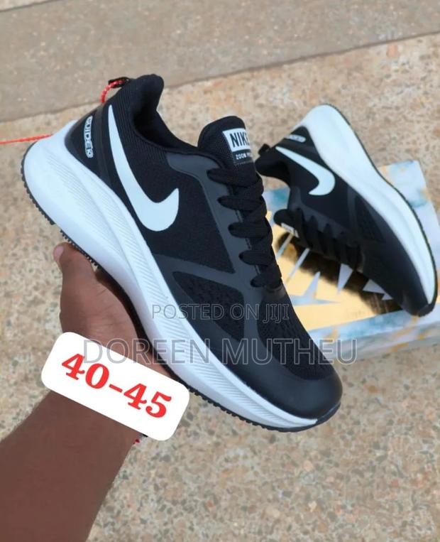 Nike Zoom Sneakers - Lightweight and Comfortable Sneakers 40-45 - thumbnail 2