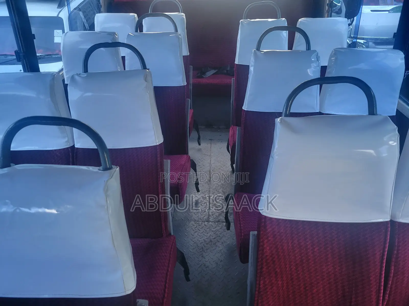 Isuzu NMR 2024 Yellow