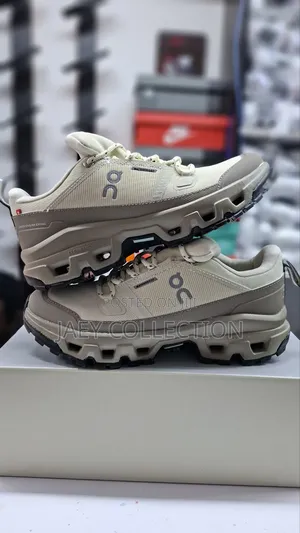 Quality on Cloudrunner Waterproof Size 40_45