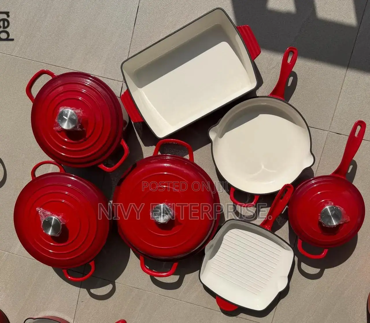11pcs Red Enameled Cast Iron Cookware