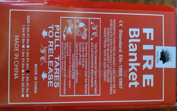 Emergency Fire Blanket (1.5x1.5)