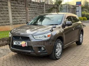Mitsubishi RVR 2.0 2011 Gray