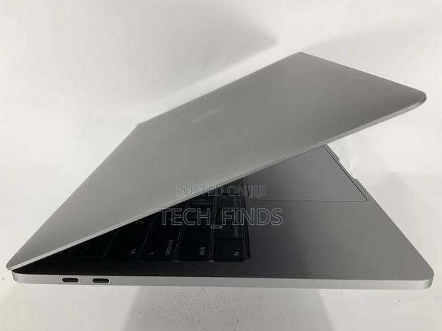Laptop Apple MacBook Pro 2020 32GB Intel Core i7 SSD 512GB - thumbnail 3