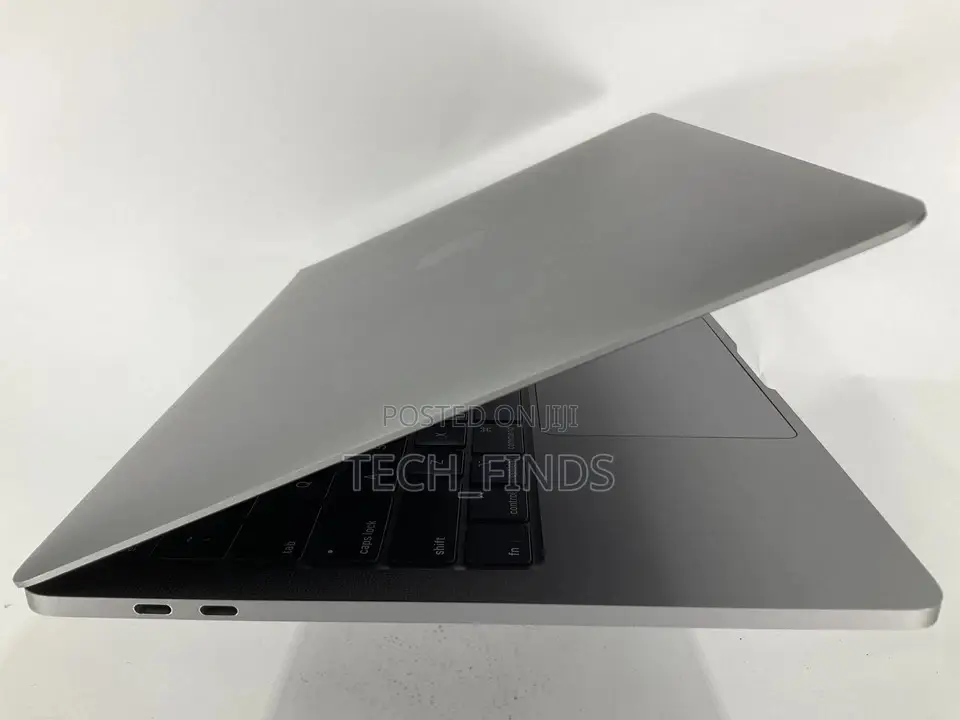Laptop Apple MacBook Pro 2020 32GB Intel Core i7 SSD 512GB