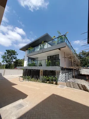 5bdrm Townhouse/Terrace in Lavington, Maziwa for sale
