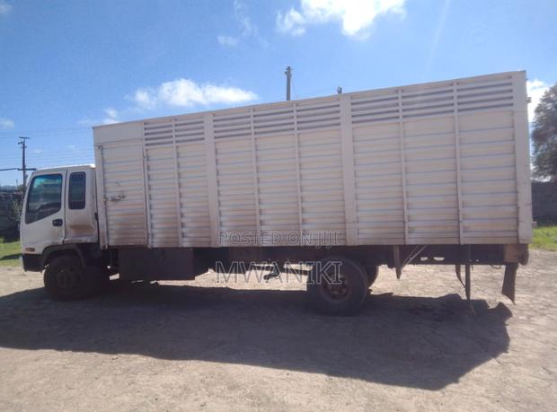 Isuzu Lorry