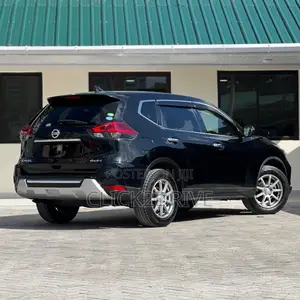 Nissan X-Trail 2.0 Petrol AWD 2019 Black