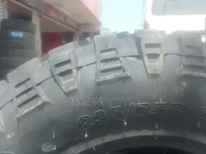 235/75r15 Black Bear M/T