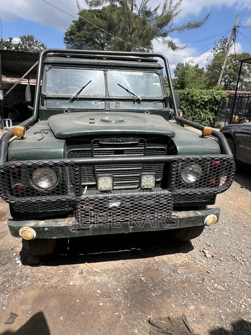 Land Rover Defender 2000 Green
