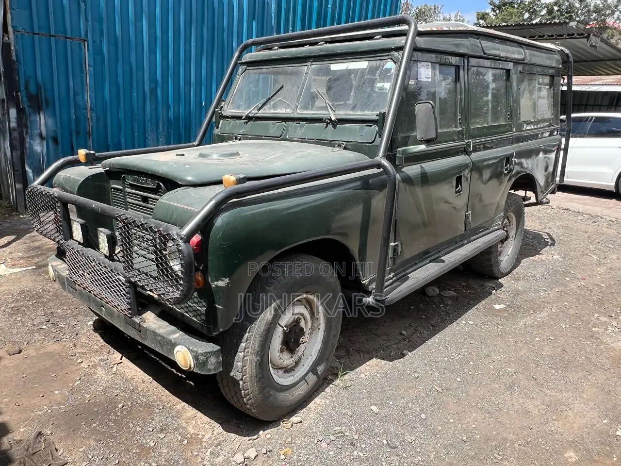 Land Rover Defender 2000 Green