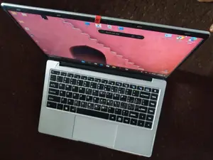 Laptop 8GB Intel Celeron HDD+SSD 500GB