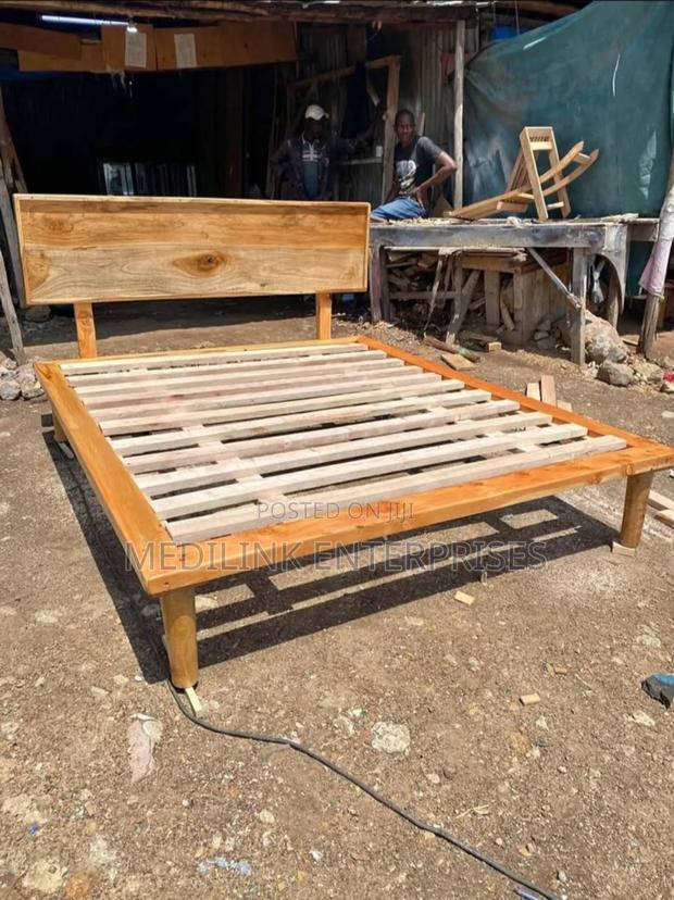 Reale Solid Mango Boxbed 5*6 (Queen Sized - main view