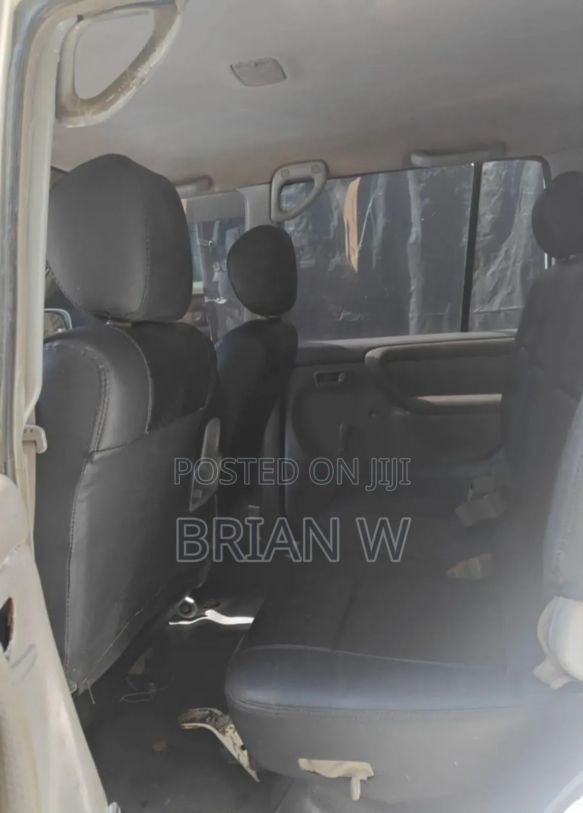Toyota Land Cruiser 2004 White