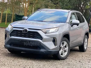 Toyota RAV4 2020 Silver