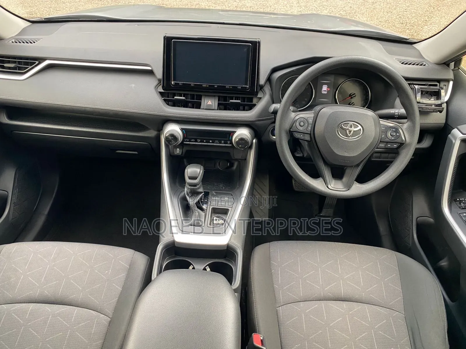Toyota RAV4 2020 Silver