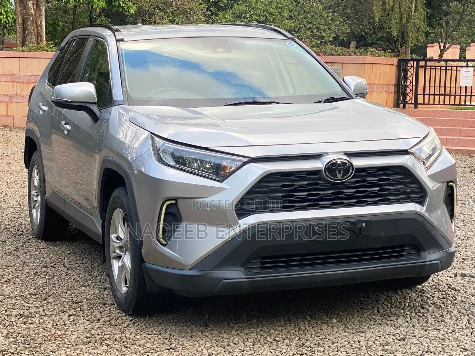 Toyota RAV4 2020 Silver