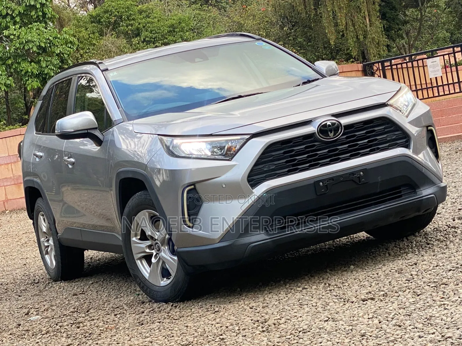Toyota RAV4 2020 Silver