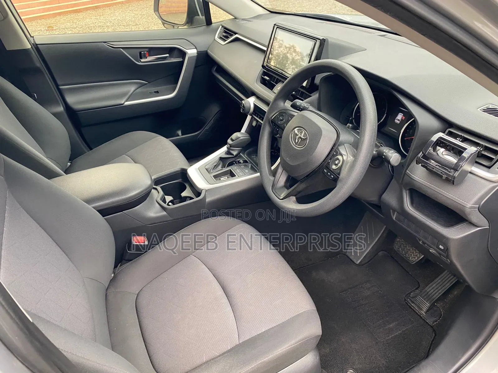 Toyota RAV4 2020 Silver