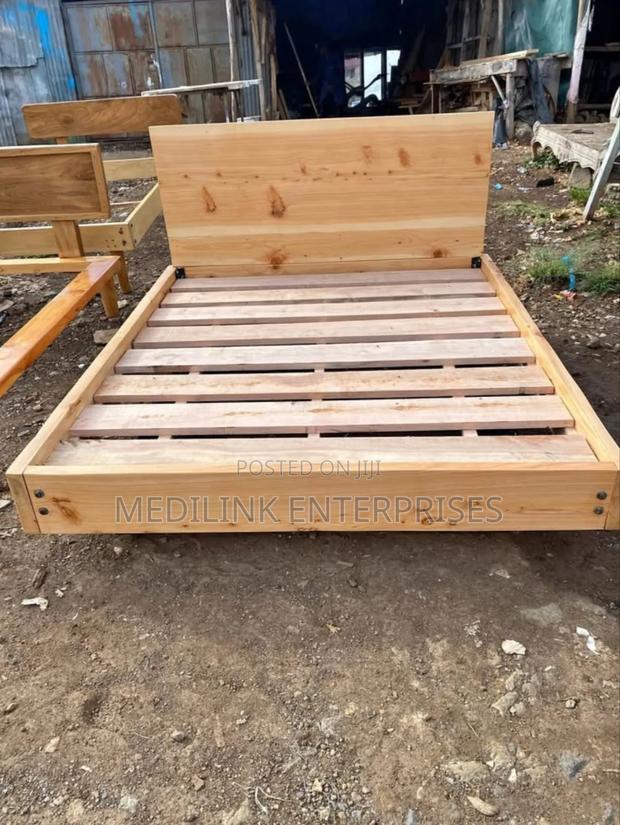 Argelia Boxbeds Solid Cypress Beds 5*6 - main view