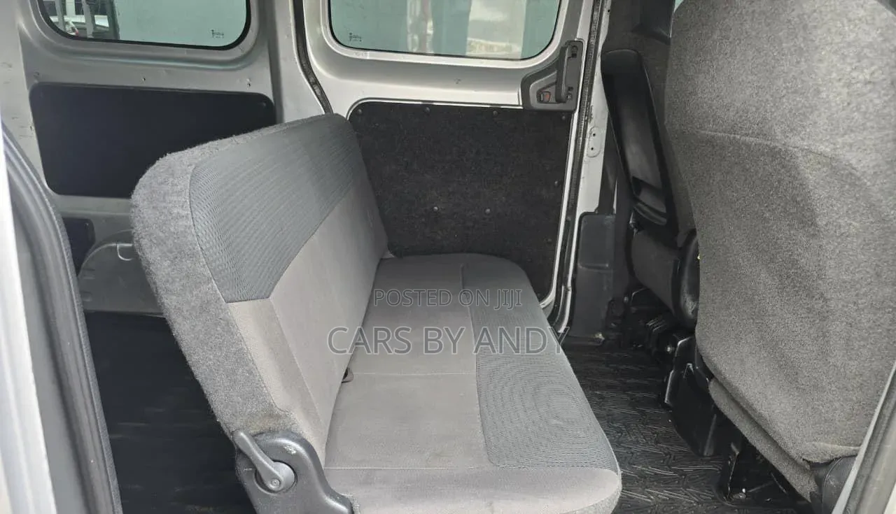 Nissan NV200 2013 Gray