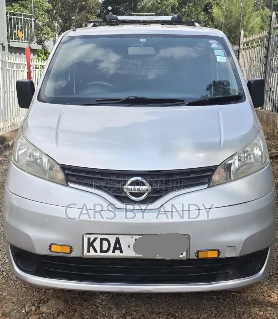 Nissan NV200 2013 Gray