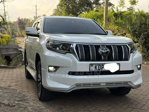 Toyota Land Cruiser Prado 2018 Pearl